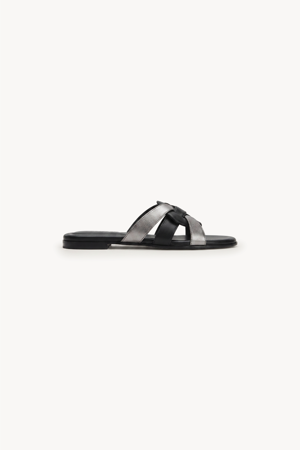 Nácar Contrast Crossover Flat, Black & Silver — 03 side profile