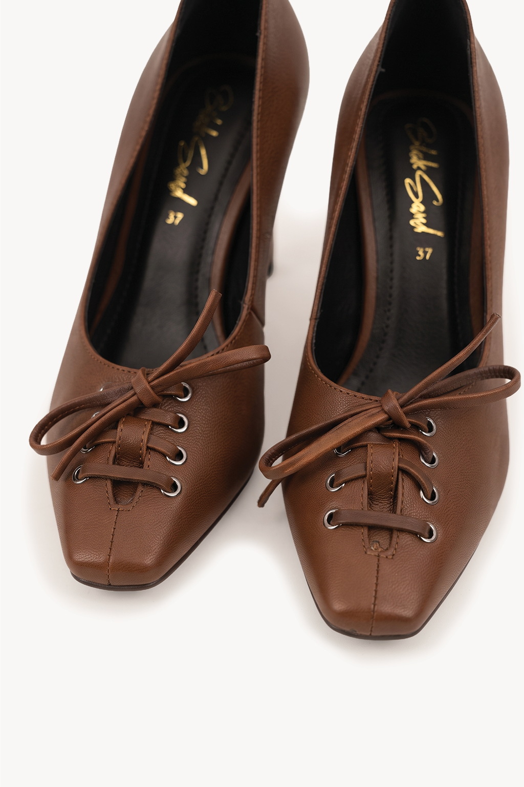 Belladonna Lace-Up Heel, Brown — 02 close-up
