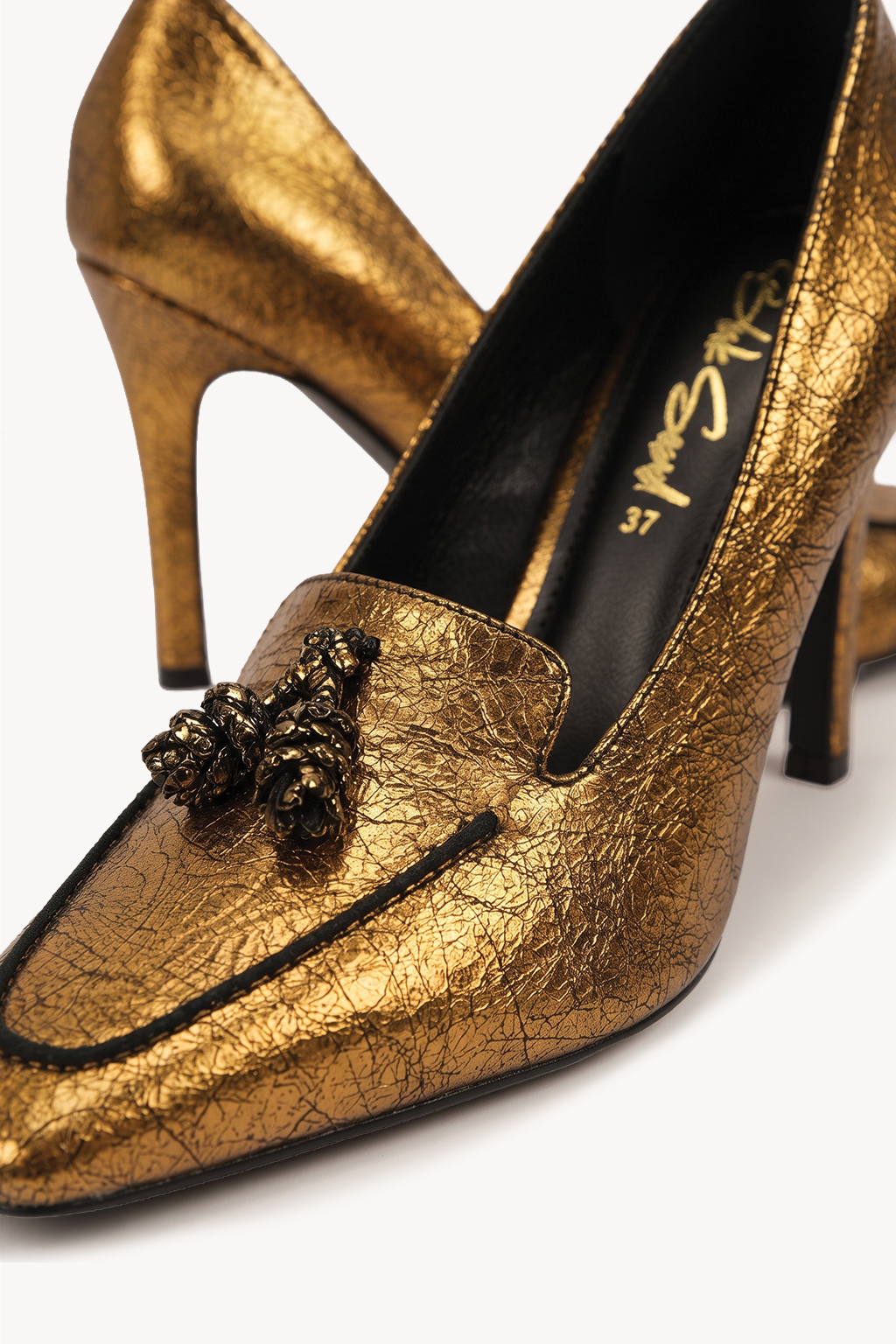 Aurelia Metallic Pump Heel, Antique Gold — 02 close-up