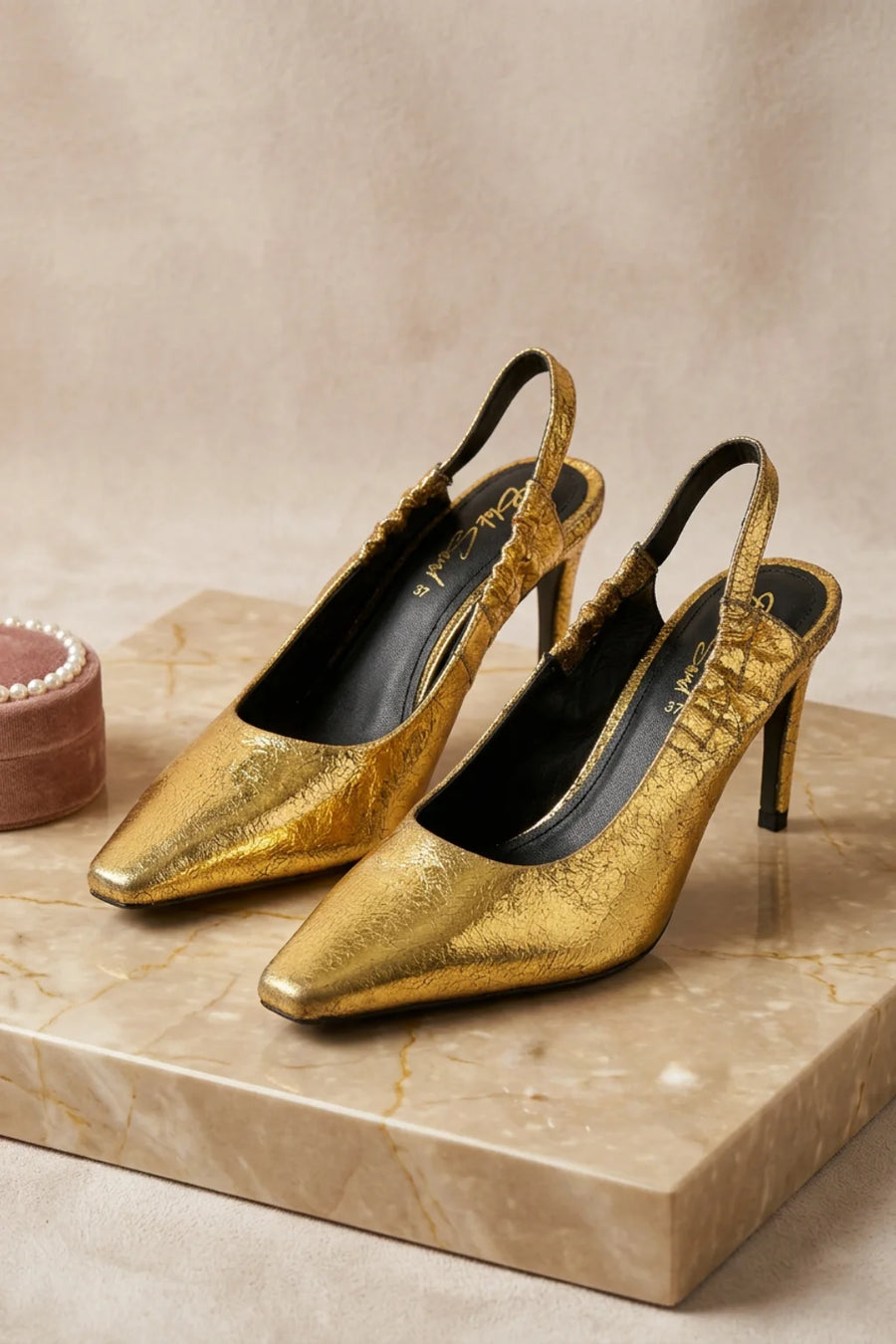 Reina Dore Heel