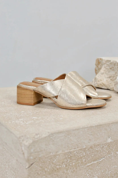 Milano Velluto Cross Sandal