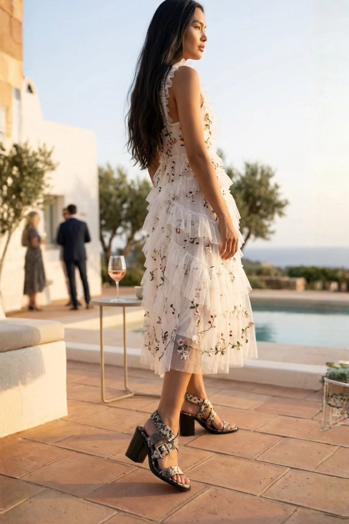 Milano Struttura Sandal, Snake print black beige — 07 on model