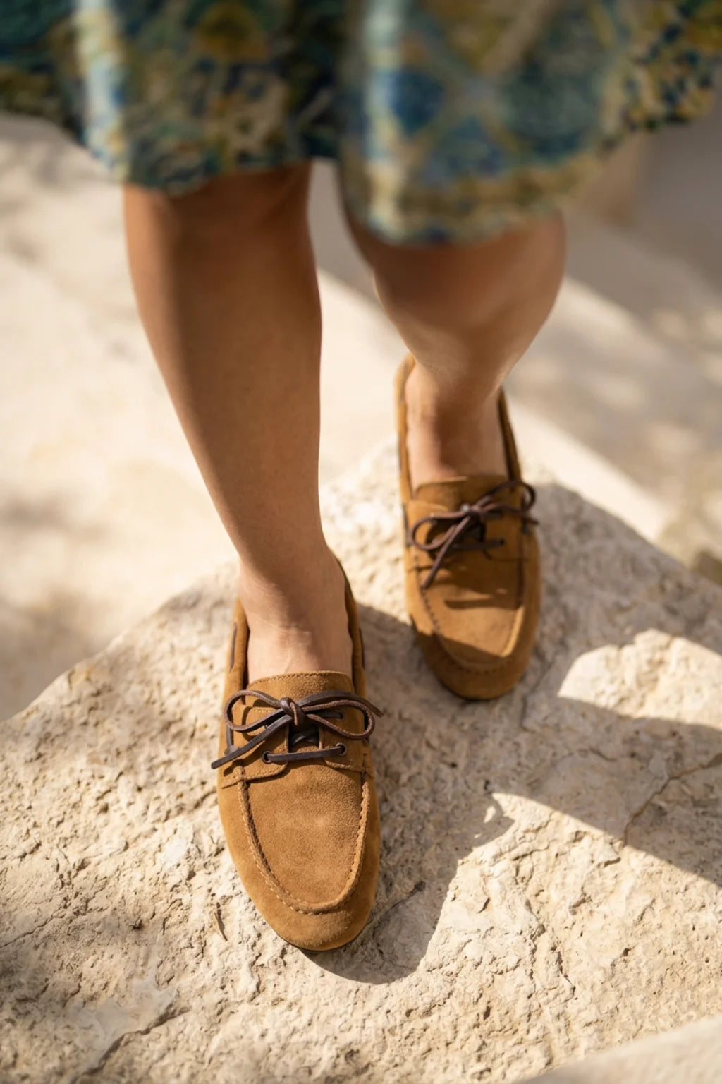 Sierra Trenzada Loafer, Tan & Black — 06 on the foot