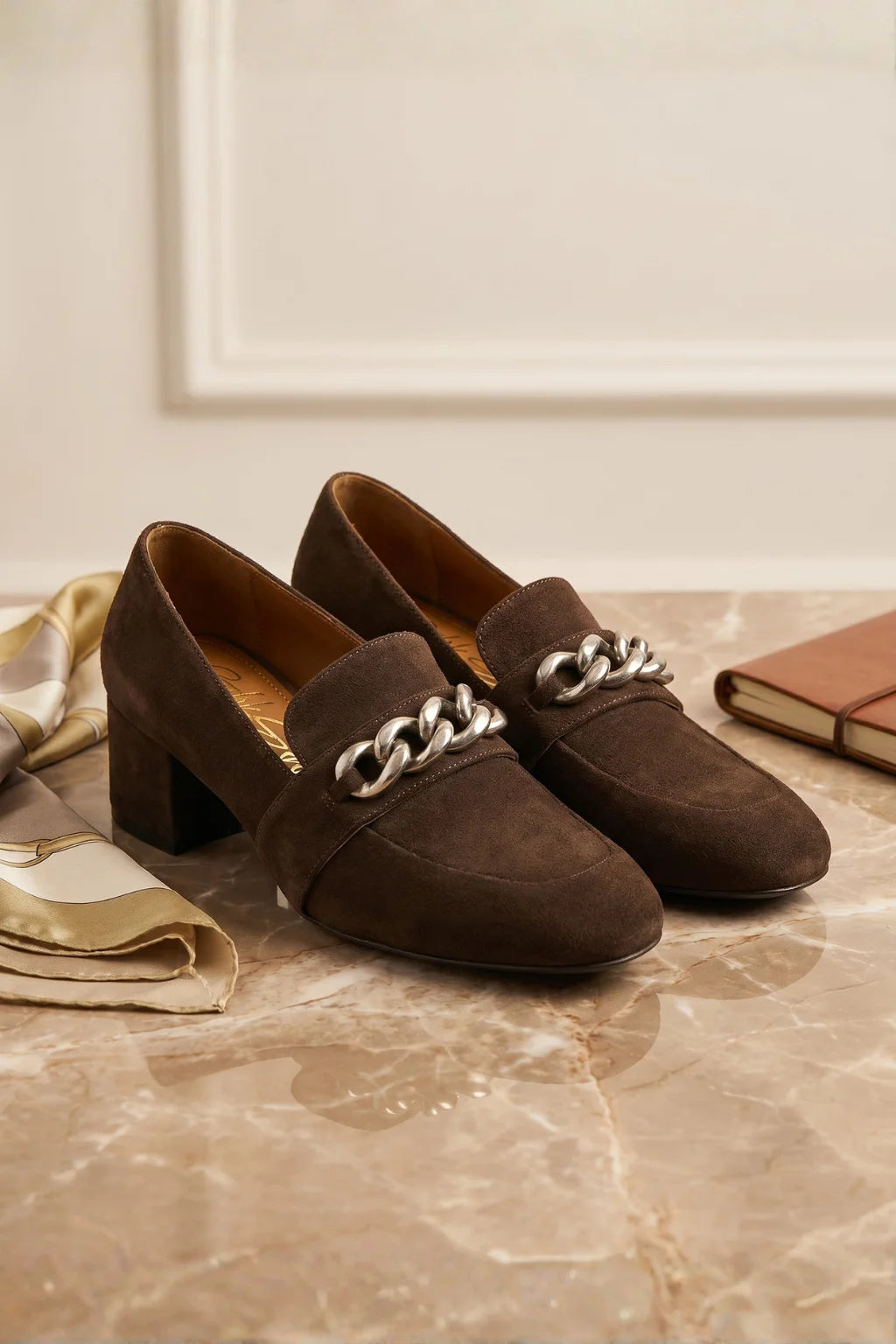 Imperiya Noir Loafer, Brown — 08 styled