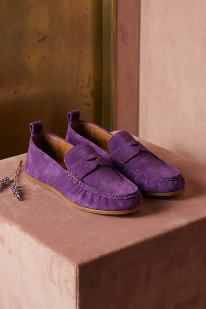 Zafiro Violeta Loafer