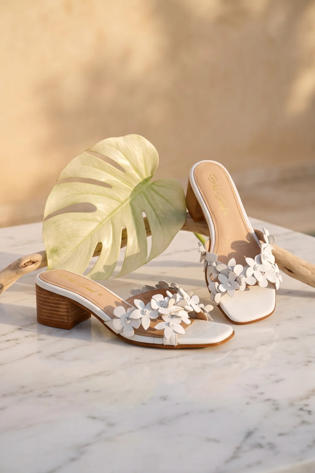 Rosa Bellissima Slide, White — 08 styled