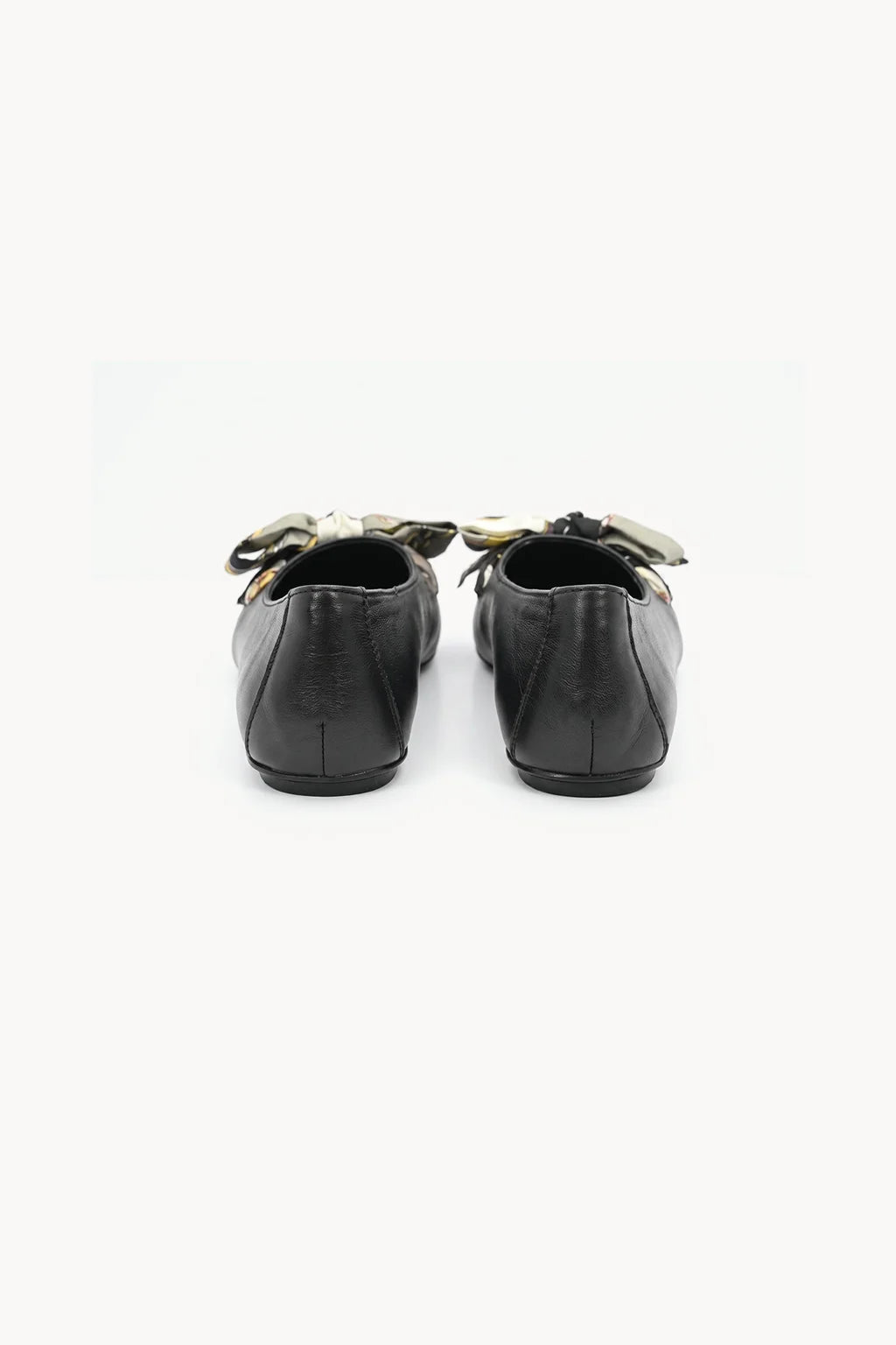 Alma Blanca Ballerina, Black — 05 back