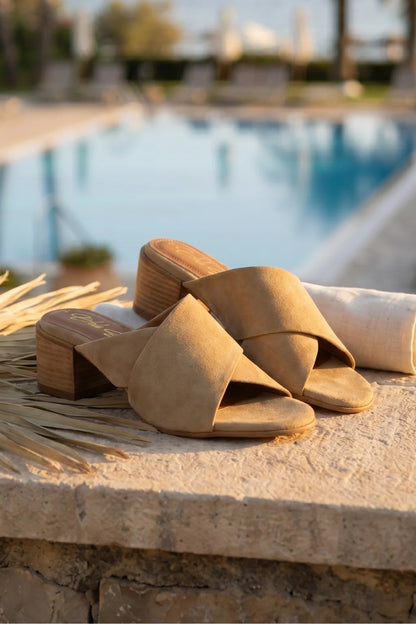Milano Velluto Cross Sandal