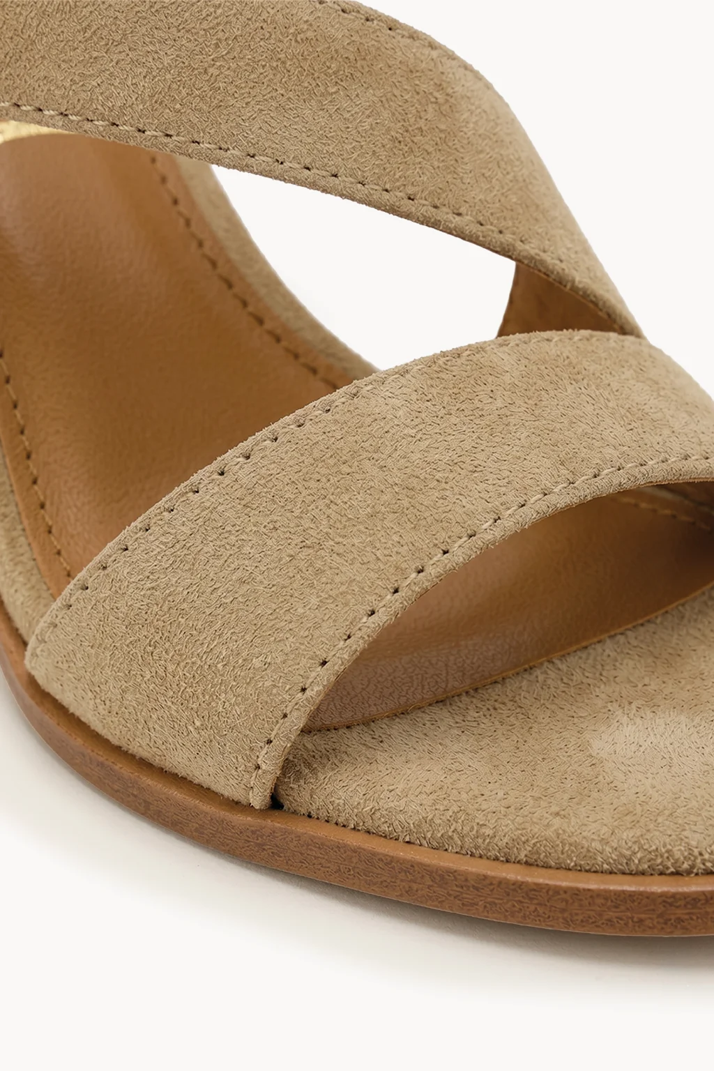 Aurelia Oro Heel, Beige — 02 close-up