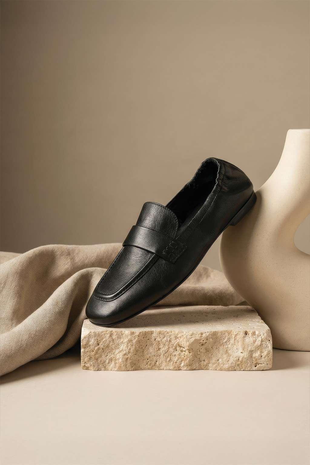 Calm Loafer, Black — 08 styled