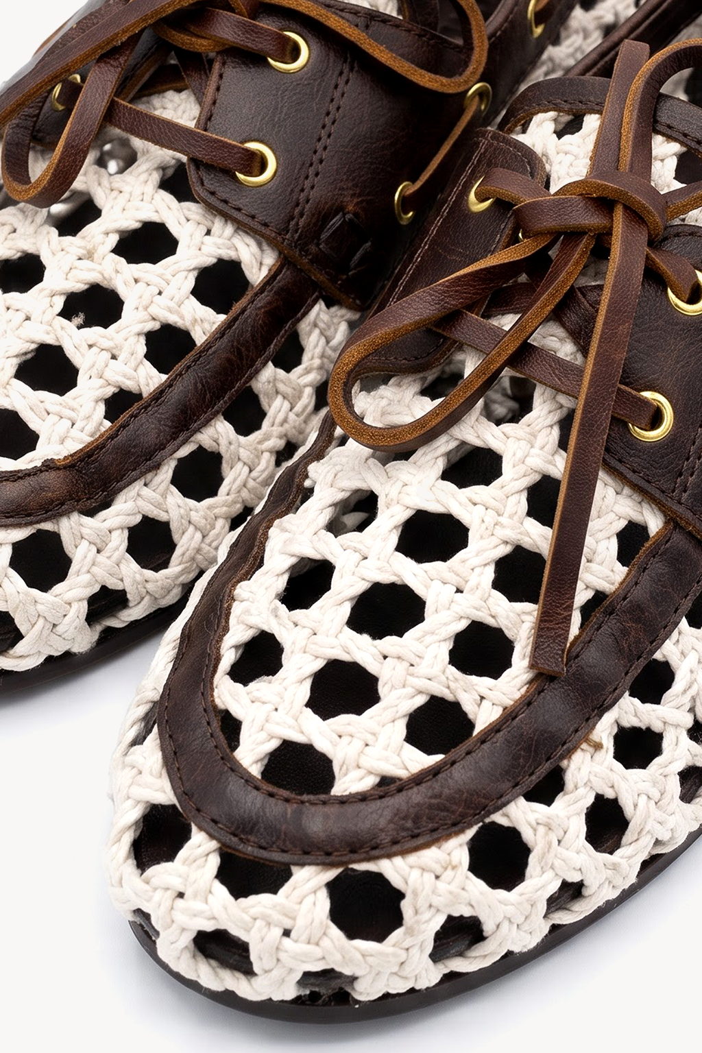 Maelia Woven Moccasin, White & Brown — 02 close-up