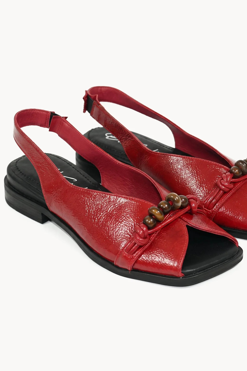 Rubin Sandal, Red — 02 close-up