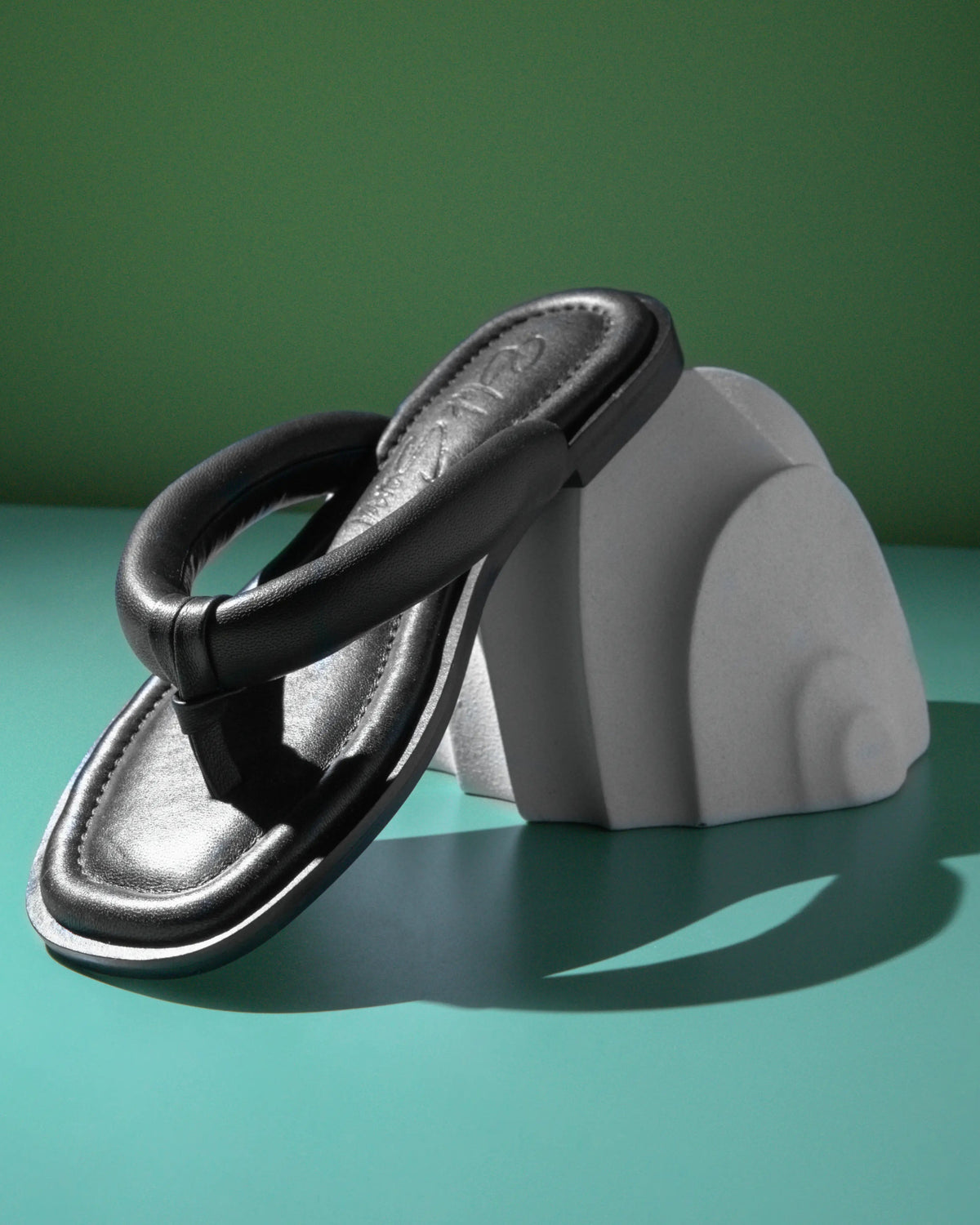 Flux Sandal, Black — 04 styled