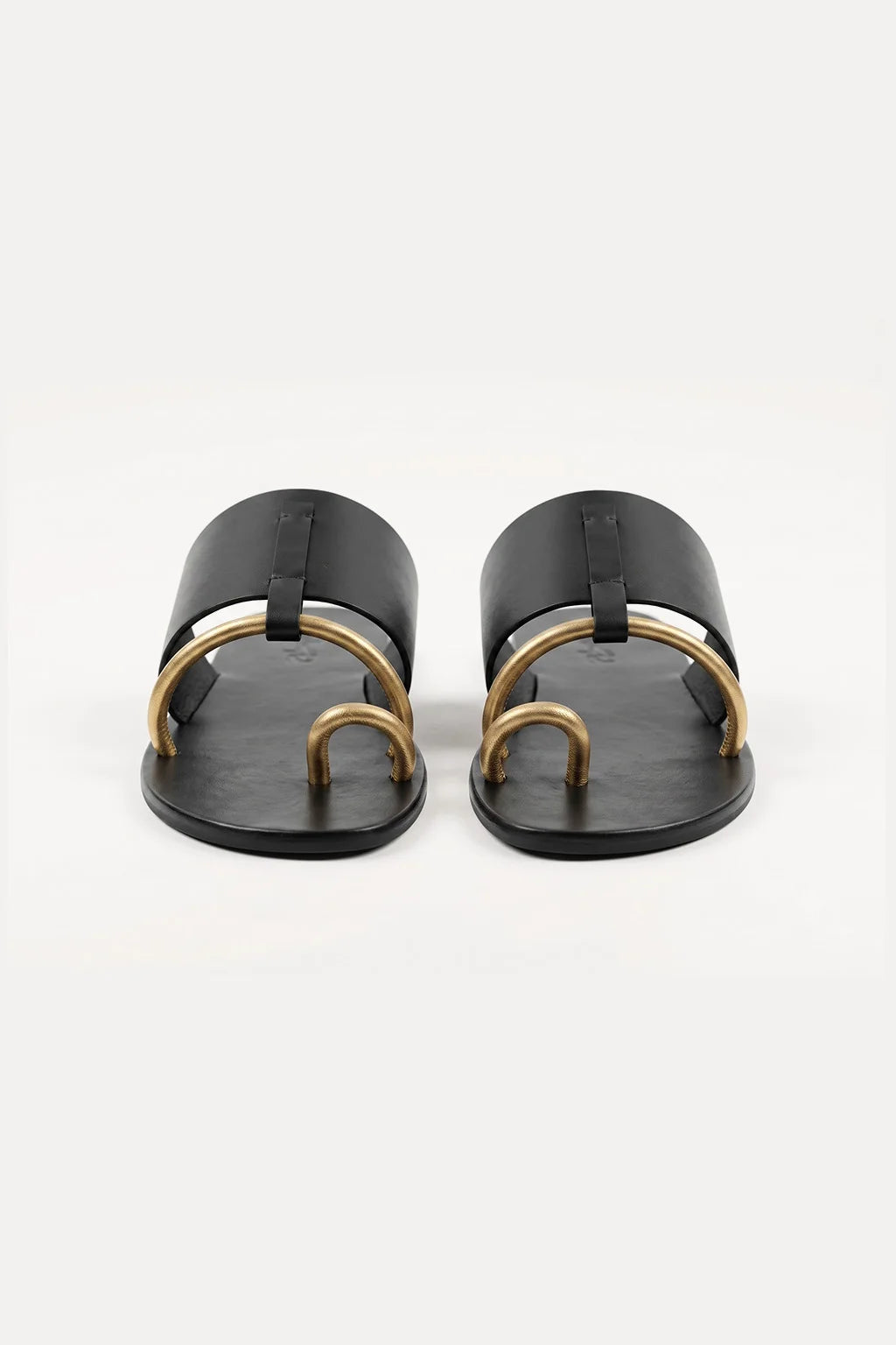 Luce Naturale Slide, Black — 01 pair