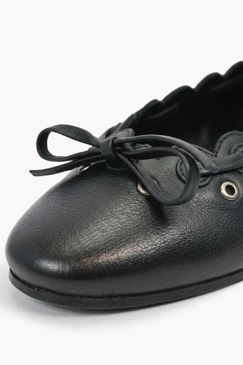 Lusso Fiore Ballerina, Black — 02 close-up