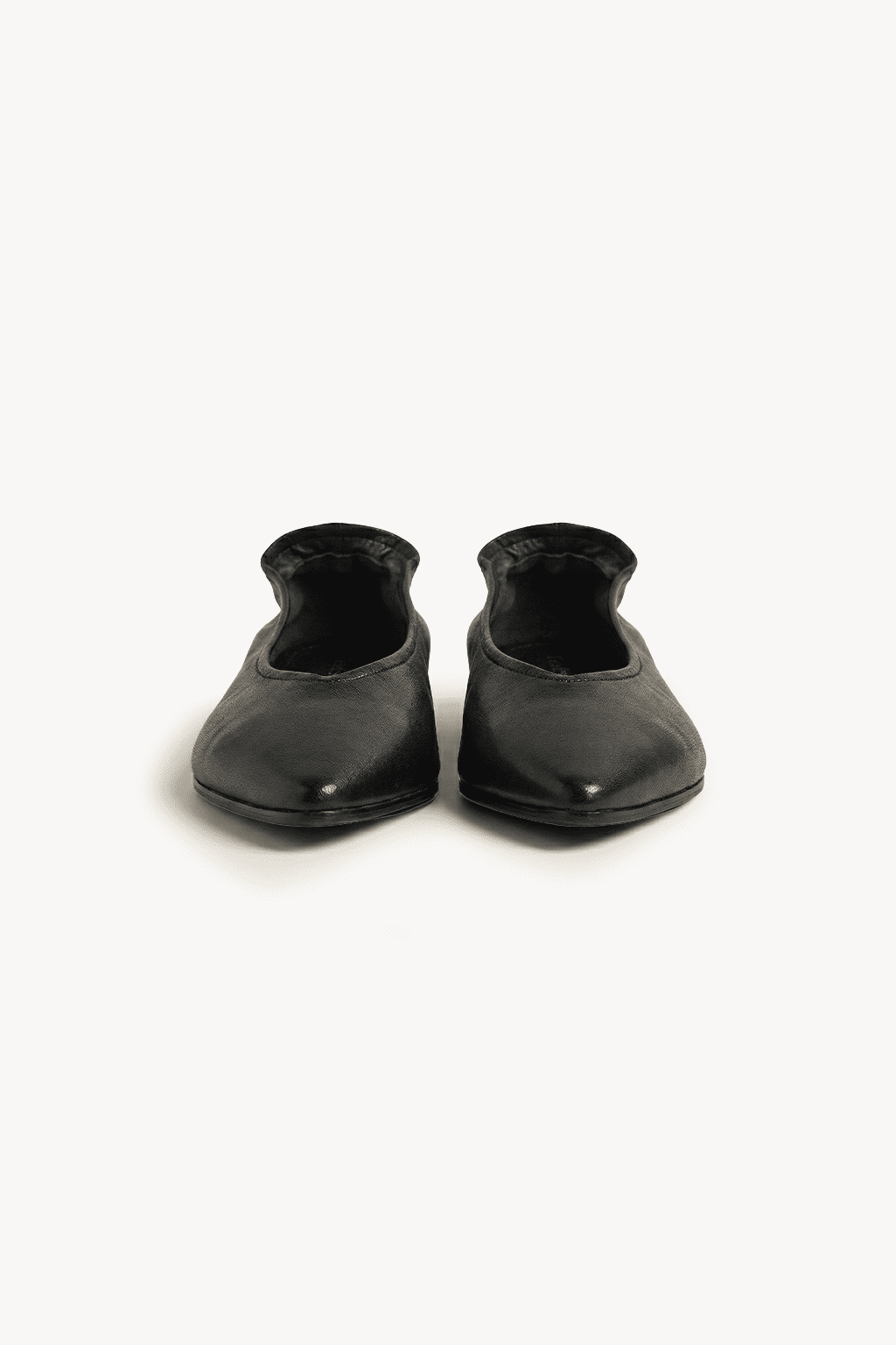 Halo Ballerina, Black — 04 three-quarter