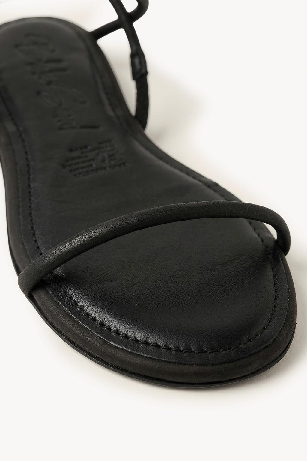 Orbit – Flat Strappy Comfort Sandals, Black — 03 close-up