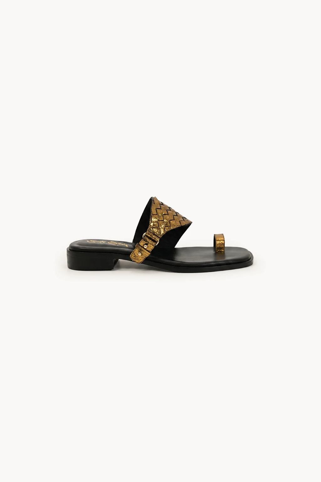 Sandalo Intrecciato Nero – Anello, Black & Gold — 01 side profile