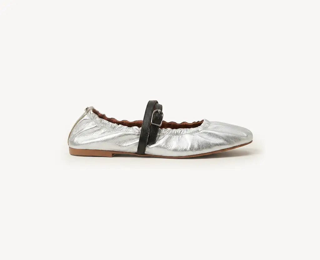 Buckla Mary Jane, Silver — 02 side profile 2