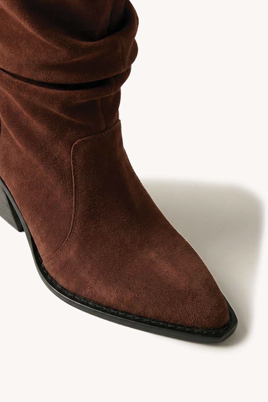 Sylvie – Slouch Tall Boots, Burgundy — 02 close-up