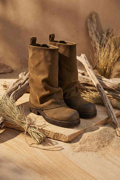 Obsidian – Bold Toe Slouchy Boots