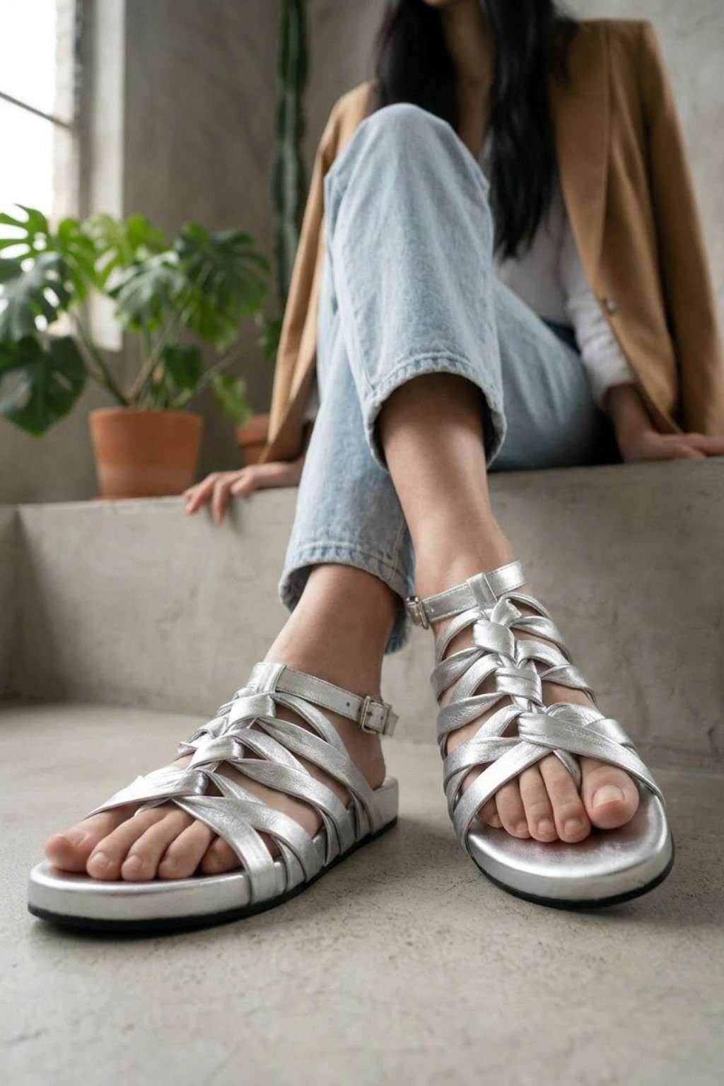 Ephyra Sandal, Silver — 06 on the foot
