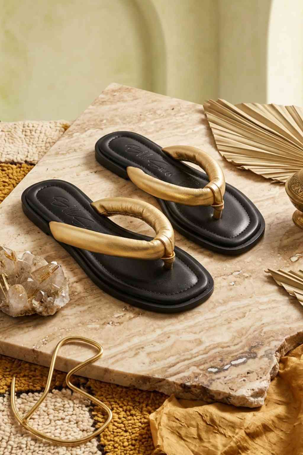 Flux – Open Toed Sandals
