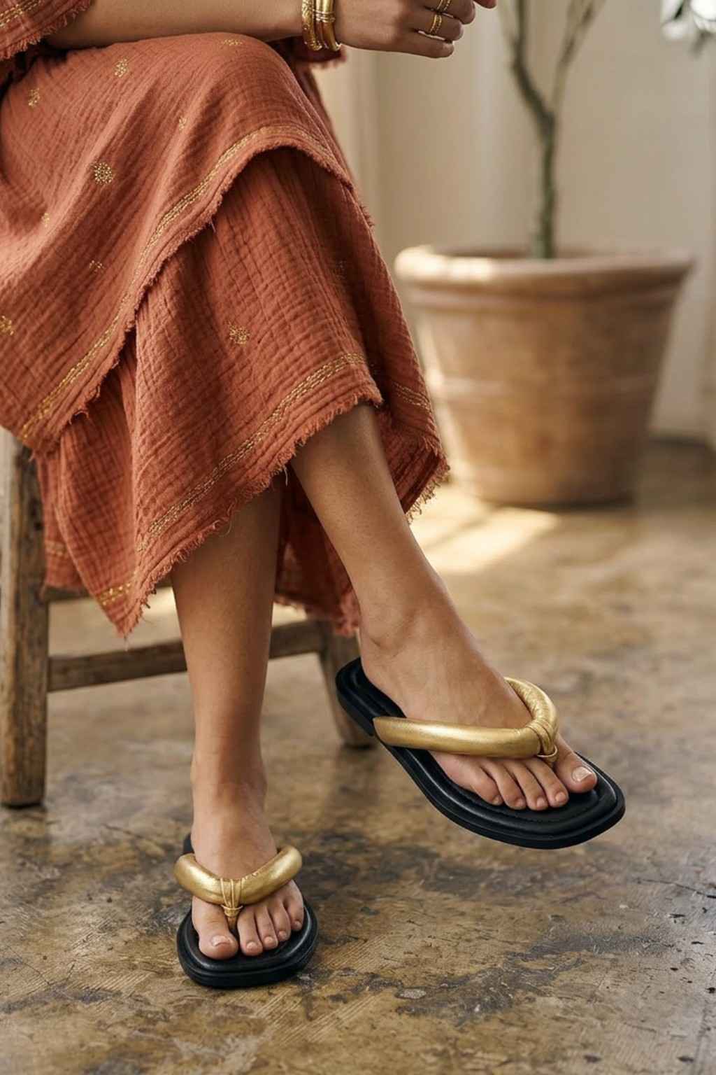 Flux Sandal, Gold — 06 on the foot