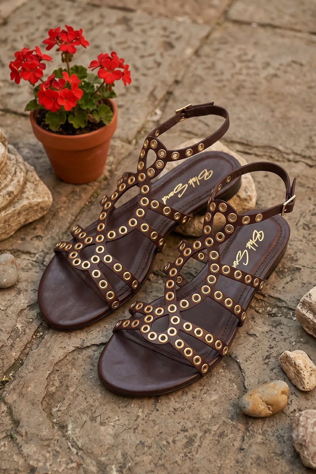 Sandalia Solana, Dark Brown — 08 styled