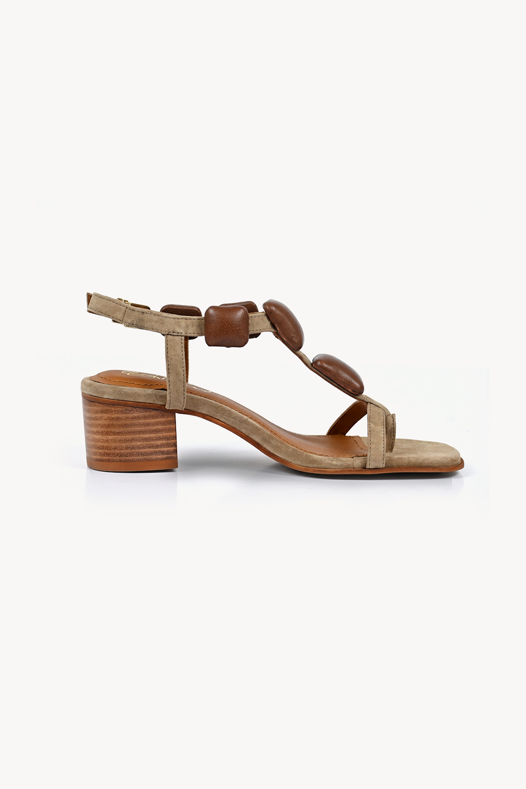 Nube Padded Sandal, Beige — left