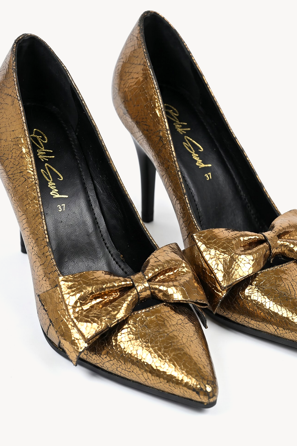 Anastasiya Bow Pump, Antique Gold — close-up