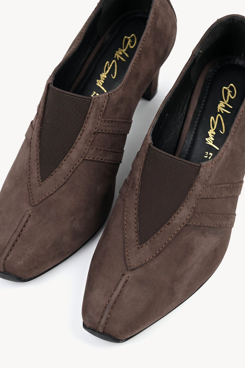 Amara Suede Pump, Brown — close-up