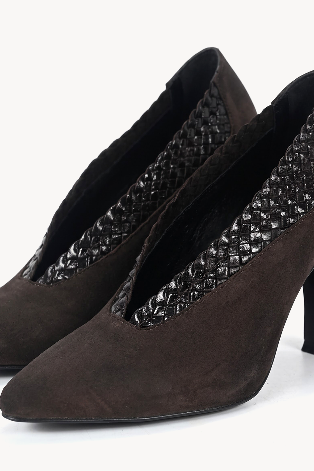 Tarentelle Woven Pump, Brown — close-up
