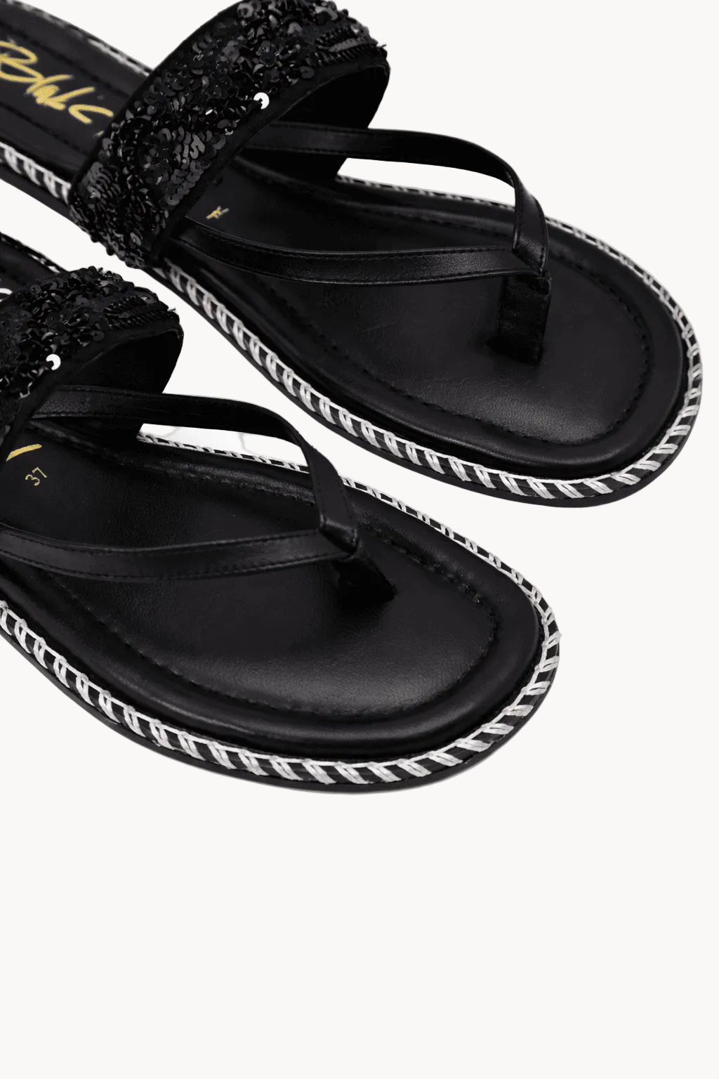 Notte Azzurra Sandal, Black — 03 close-up